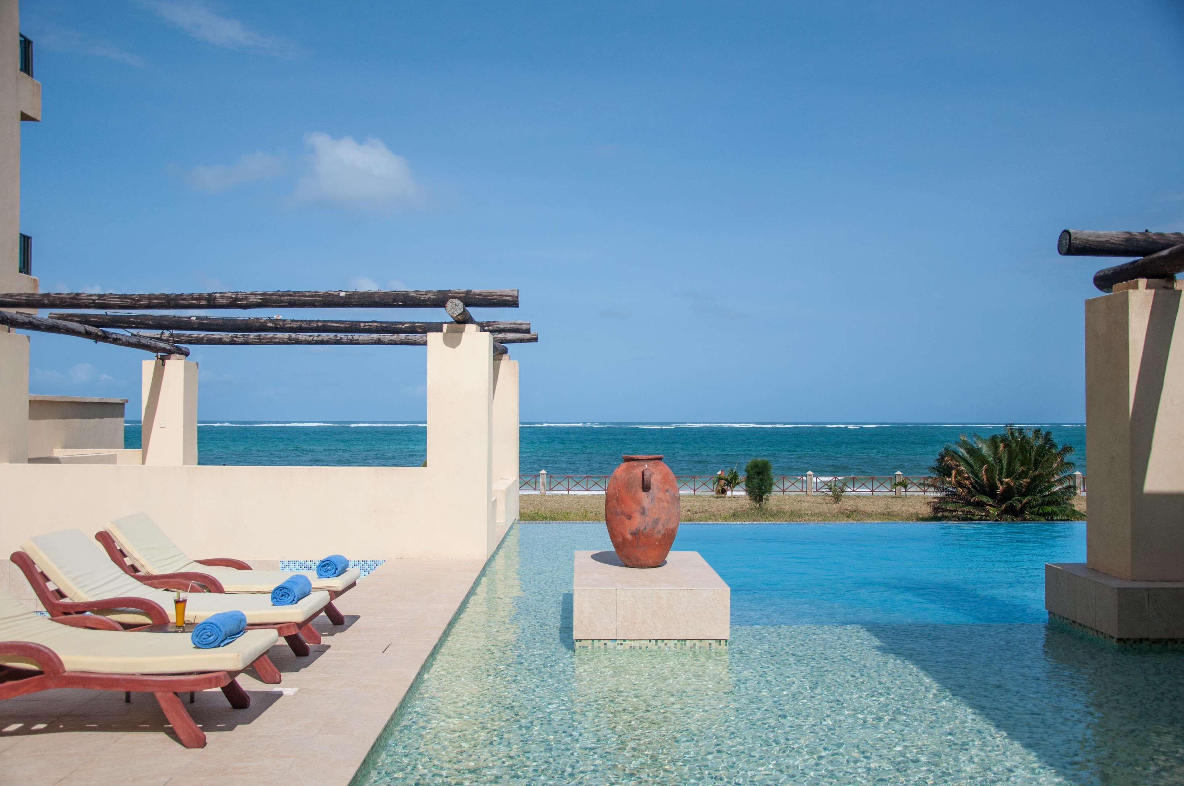Cocoa Boutique Hotel - Your Kenyan Beachfront Bliss Mombasa Bagian luar foto