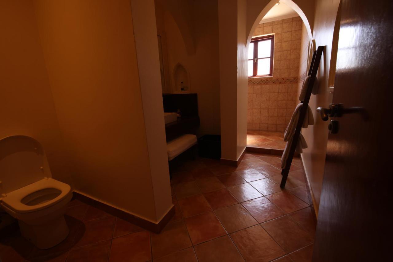 Cocoa Boutique Hotel - Your Kenyan Beachfront Bliss Mombasa Bagian luar foto